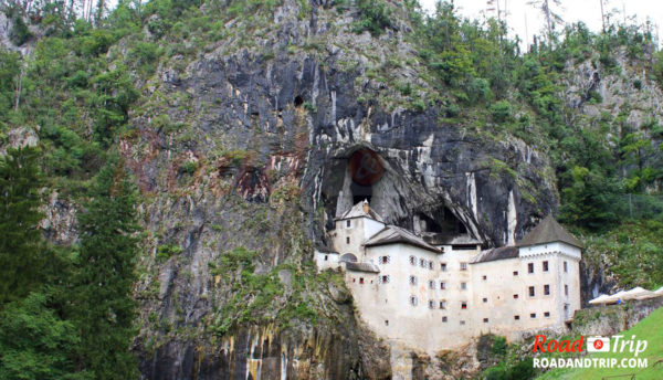 Le Château de Predjama