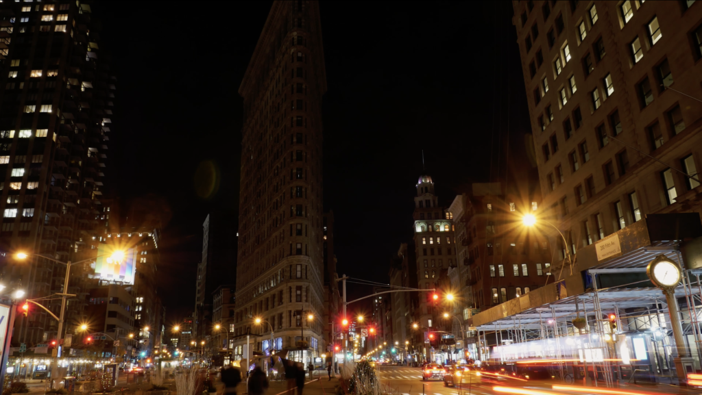 Le Flatiron à Manhattan by  night