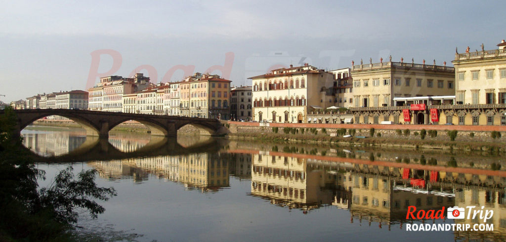 Le-fleuve-Arno-à-Florence