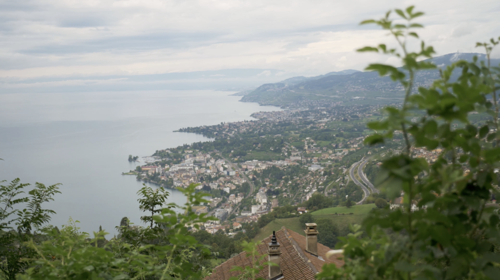 Panorama en direction du Rocher de Naye