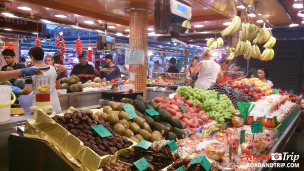 Stand de fruits à la Boqueria